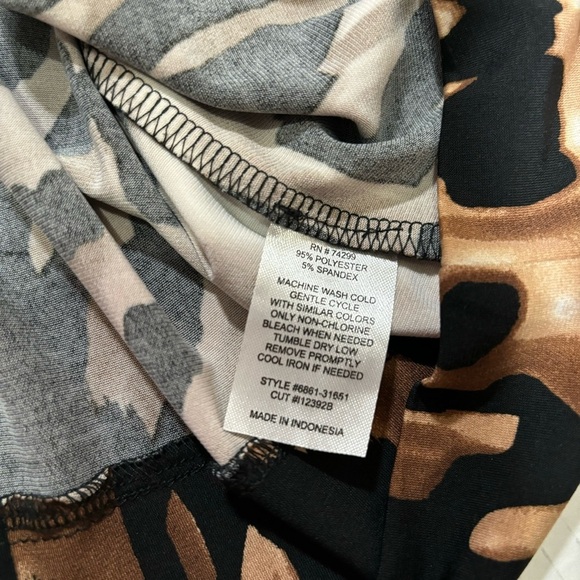 En Focus Studio Women's Animal Print Dress, 3/4 Sleeves, Size 12 - Picture 13 of 13